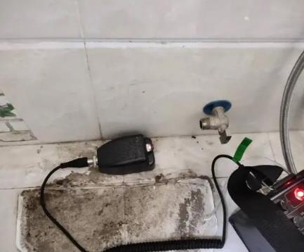淄博屋顶漏水维修公司分享下卫生间漏水的危害及解决方法